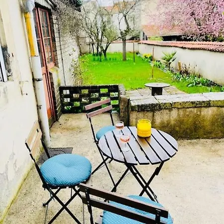 Avec Terrasse Et Jardin Prive Thermal Apartment *